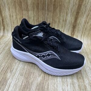 Saucony Kinvara 14 Women's Size 9.5 Running Shoes Sneakers Black White S10823-05